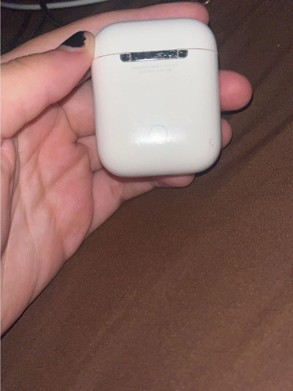 Apple wireless earbuds
